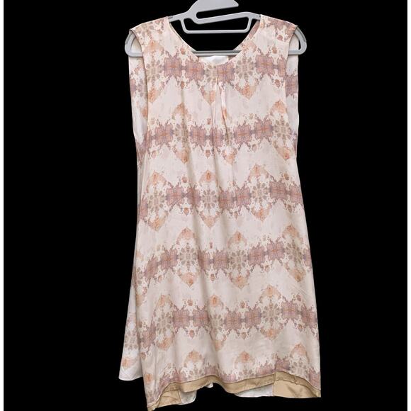 MORGAN CARPER Anthropologie Abstract Tonal Beige Mauve Silk Shift Cape Dress - Picture 12 of 14